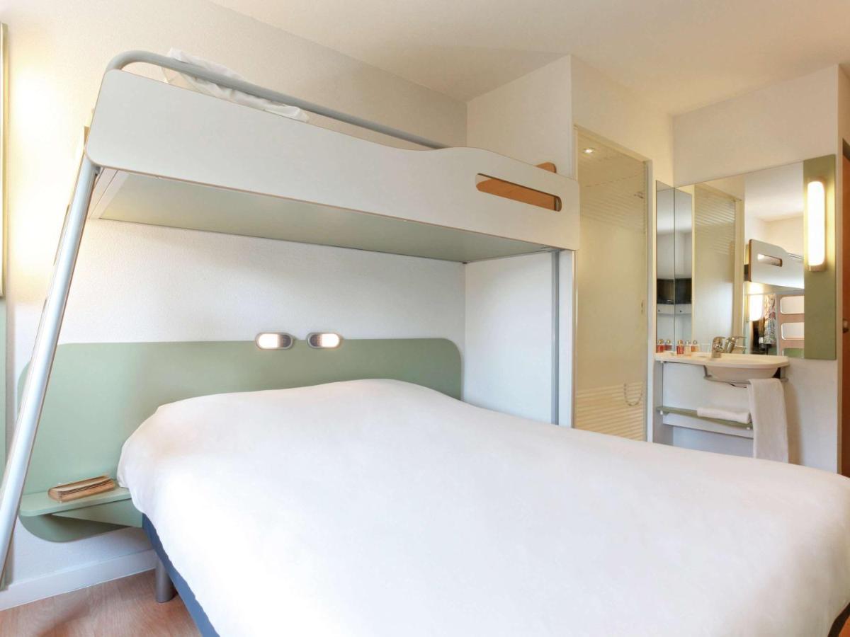 Logis Hotel De Port D'Alon - St Cyr Sur Mer Сен-Сір-сюр-Мер Екстер'єр фото